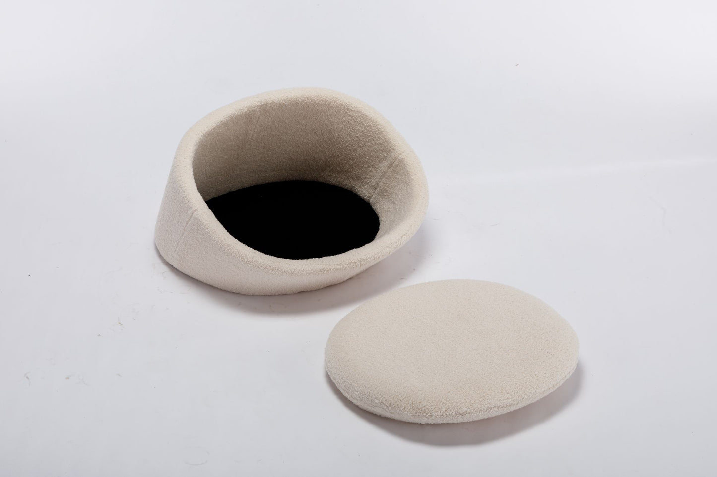 Pangpang Cat Luxurious Sheepskin Bed